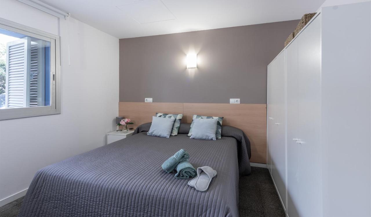 Residencia Universitaria Resa Campus Del Mar Apartment
